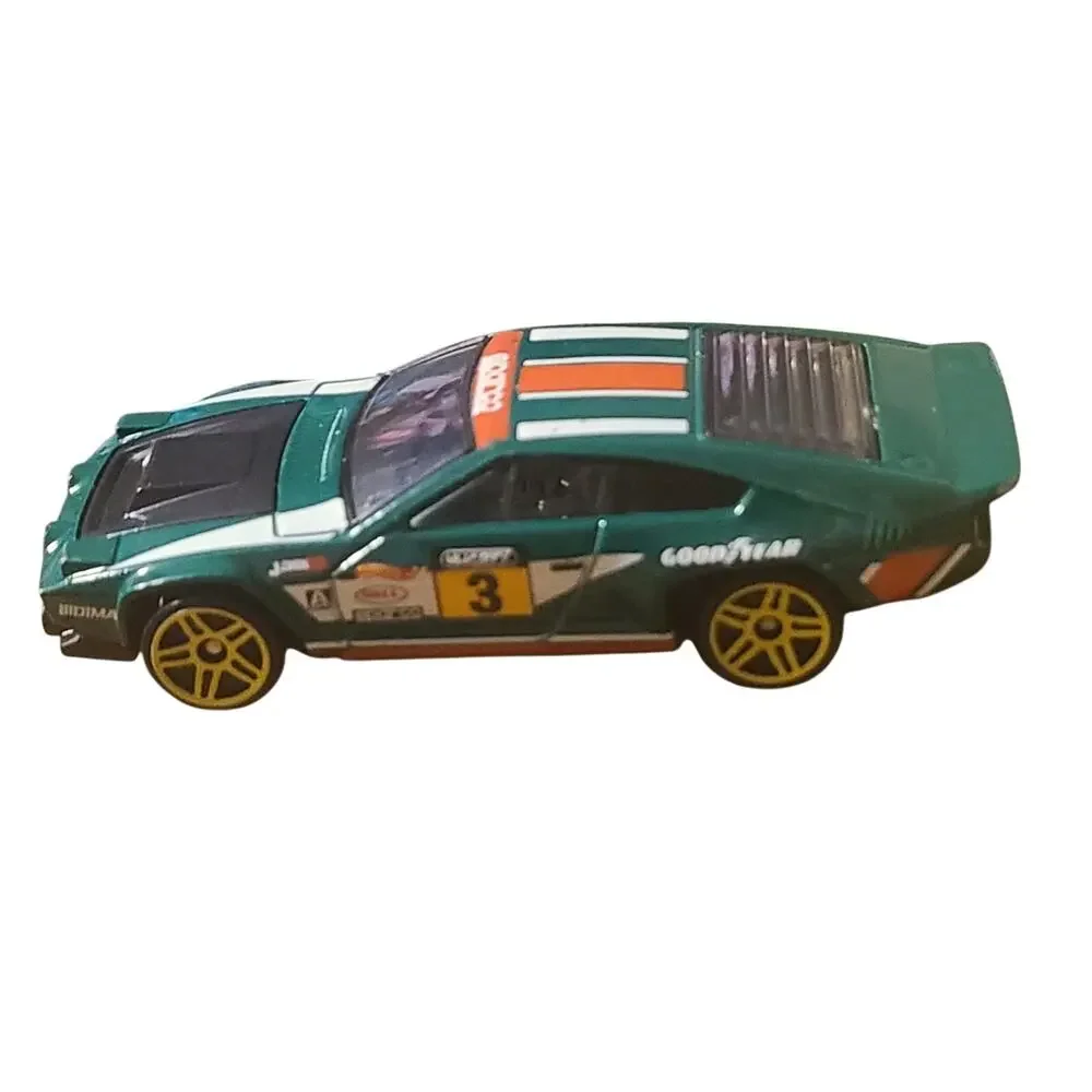 Hot Wheels ~ Dimachinni Veloce ~ Retro Racers 2/10 ~ Card 5/250 ~ Green